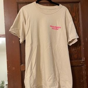 Somebody’s Auntie T-shirt Size L